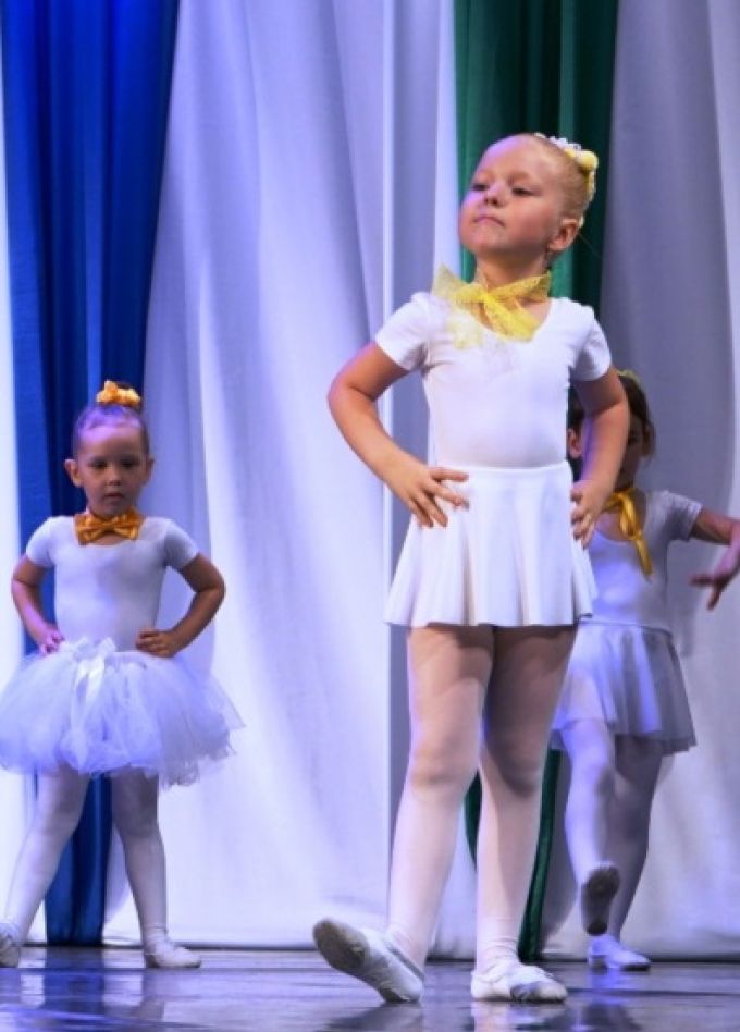 Разовое занятие в подготовительной группе Радостята ансамбля народного танца Радость